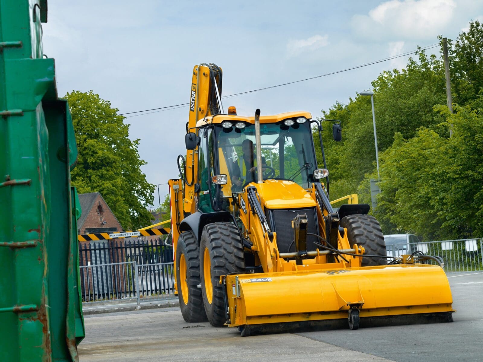 JCB 5CX