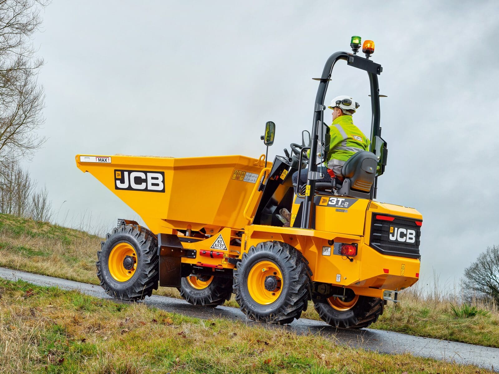 JCB 3T-2