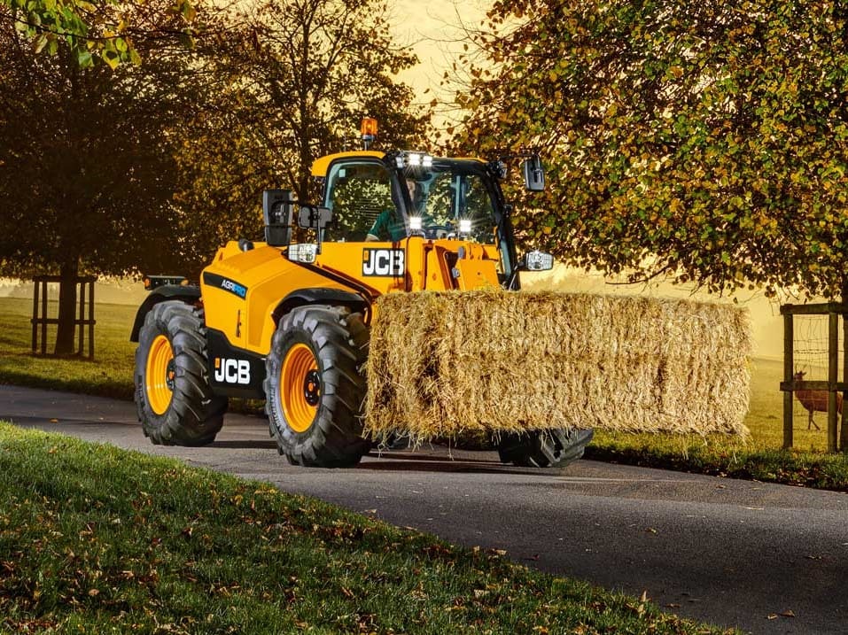 JCB 542-70