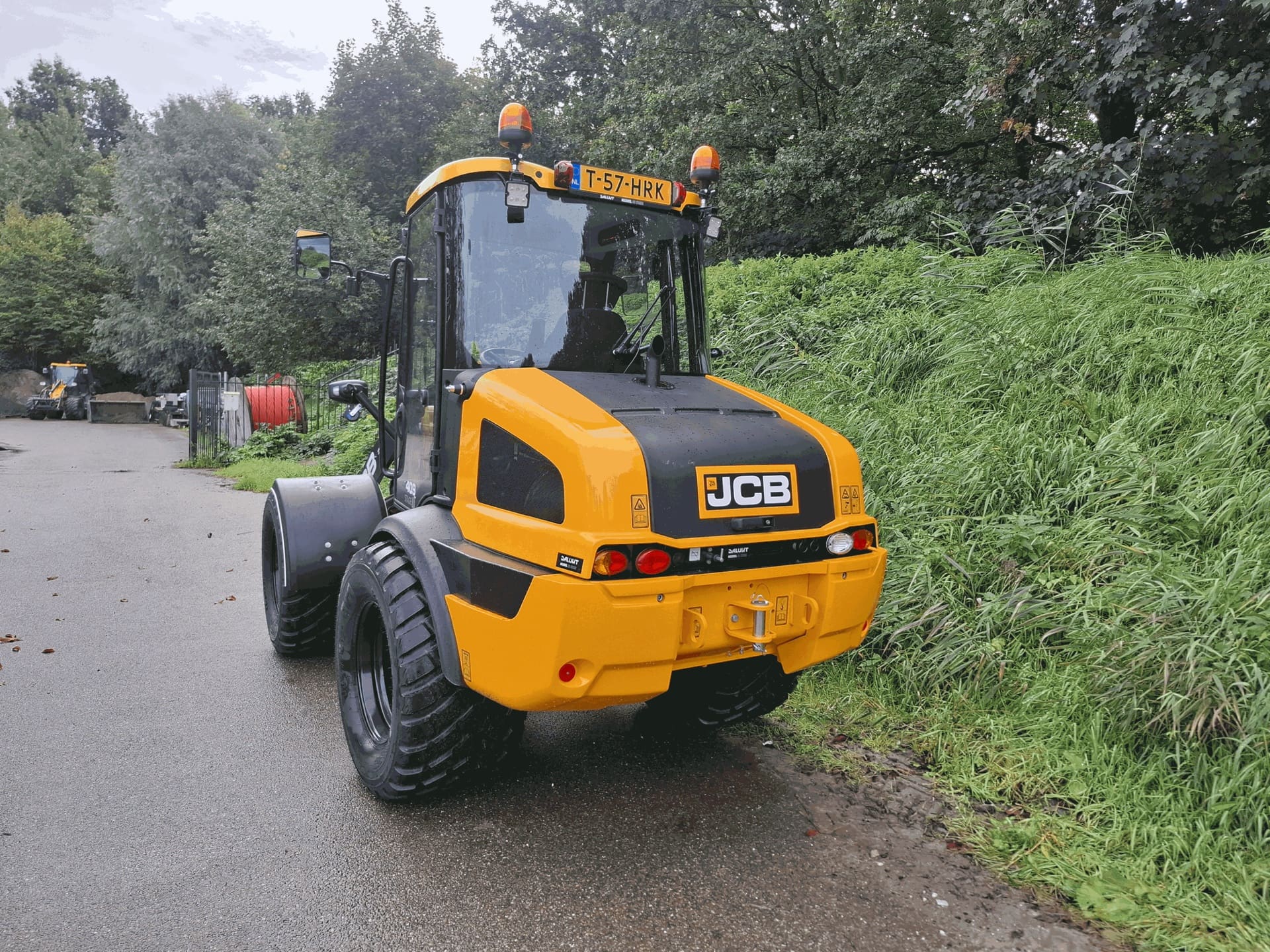 JCB 409 shovel afgeleverd aan De Horst Groen